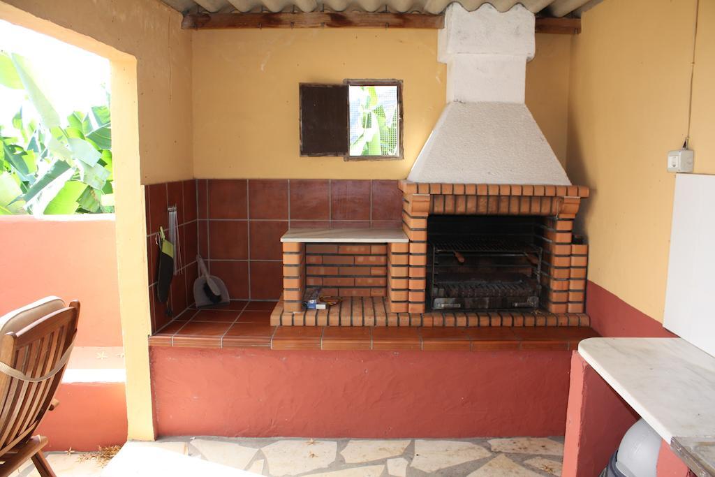 Apartamentos Finca La Cruz Tazacorte Esterno foto