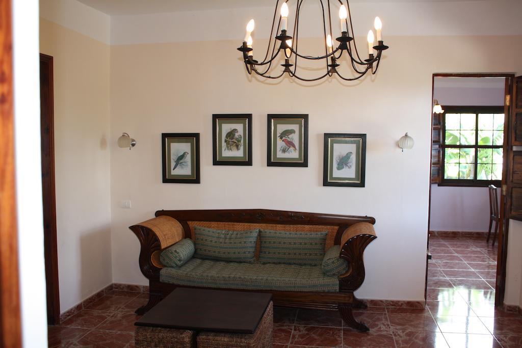 Apartamentos Finca La Cruz Tazacorte Camera foto
