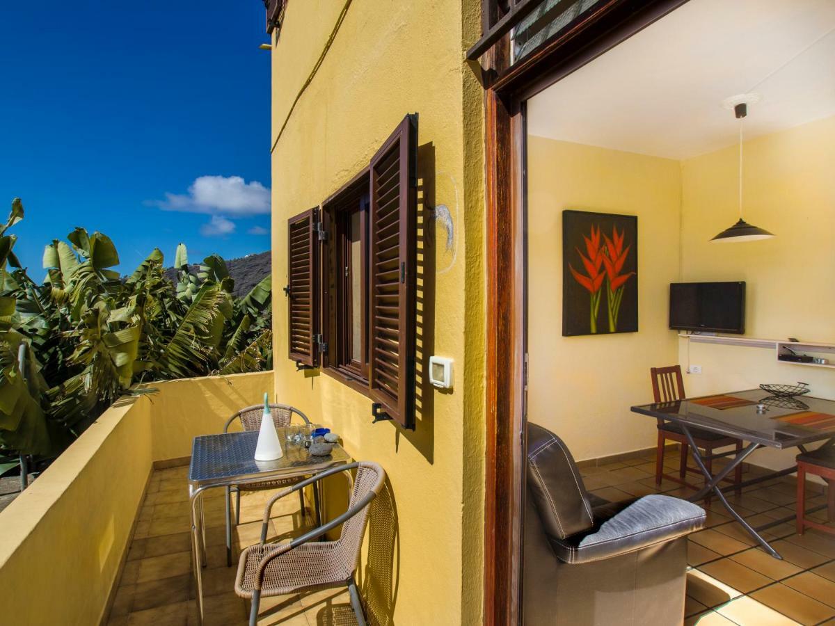 Apartamentos Finca La Cruz Tazacorte Esterno foto